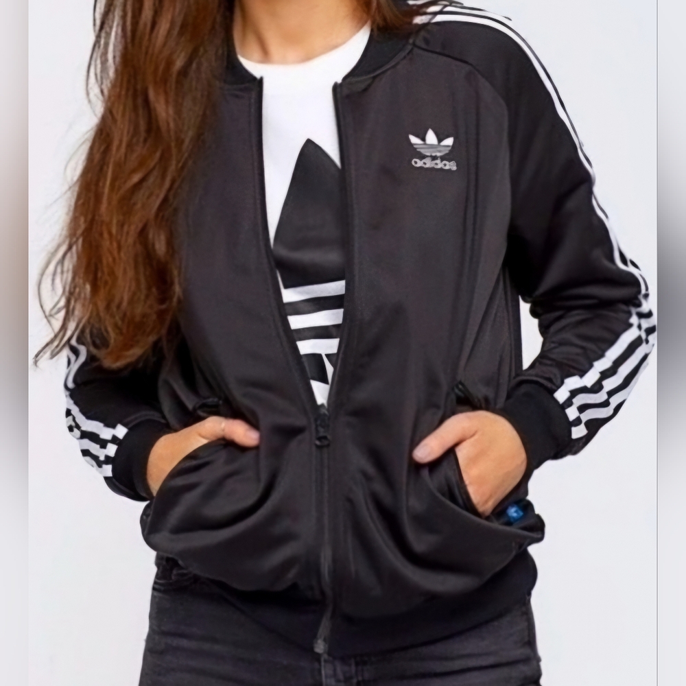 NWT Adidas women's Superstar Track Jacket. Black/ size Small
